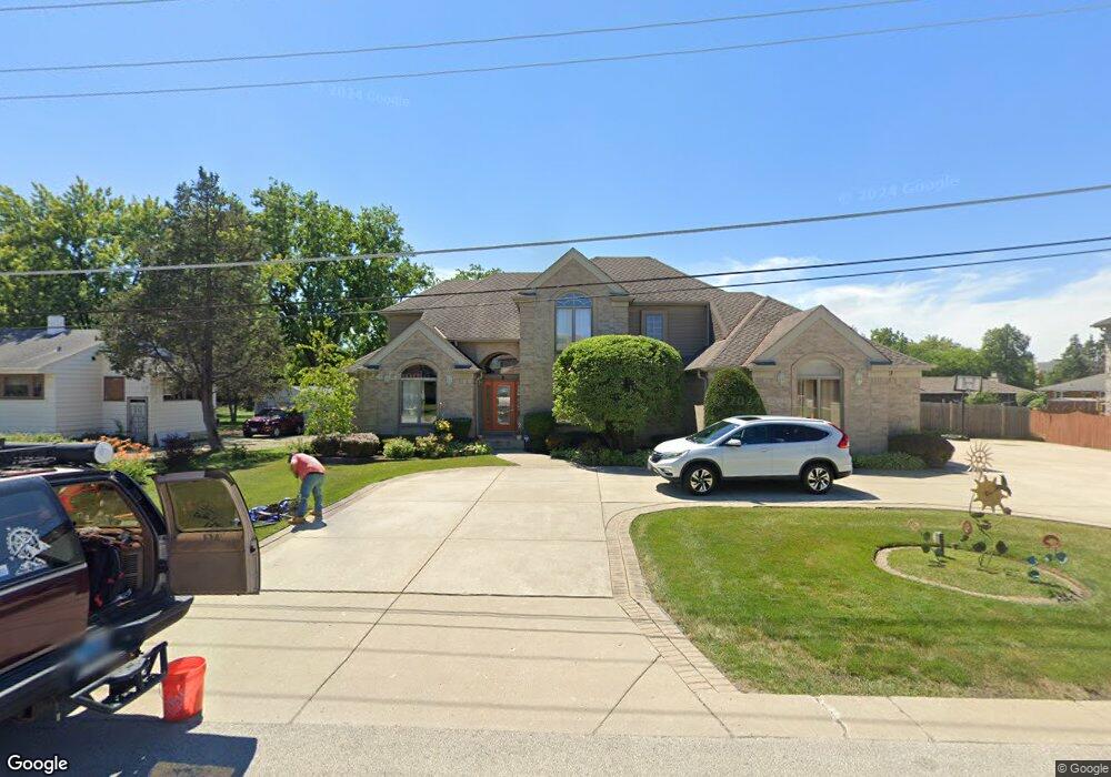 10160 Potter Rd, Des Plaines, IL 60016 - photo 1