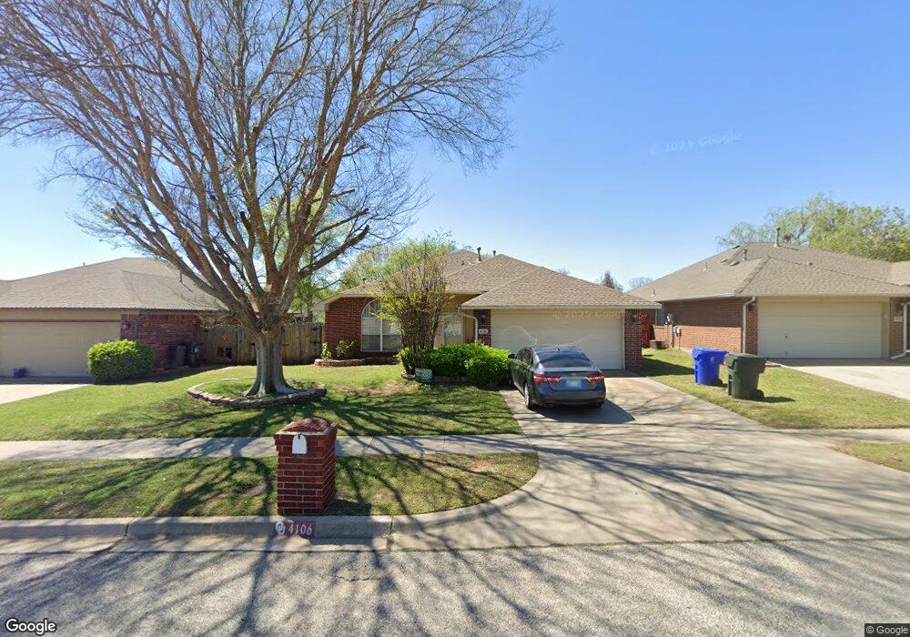 4106 Goshawk Dr, Norman, OK 73072 - photo 1