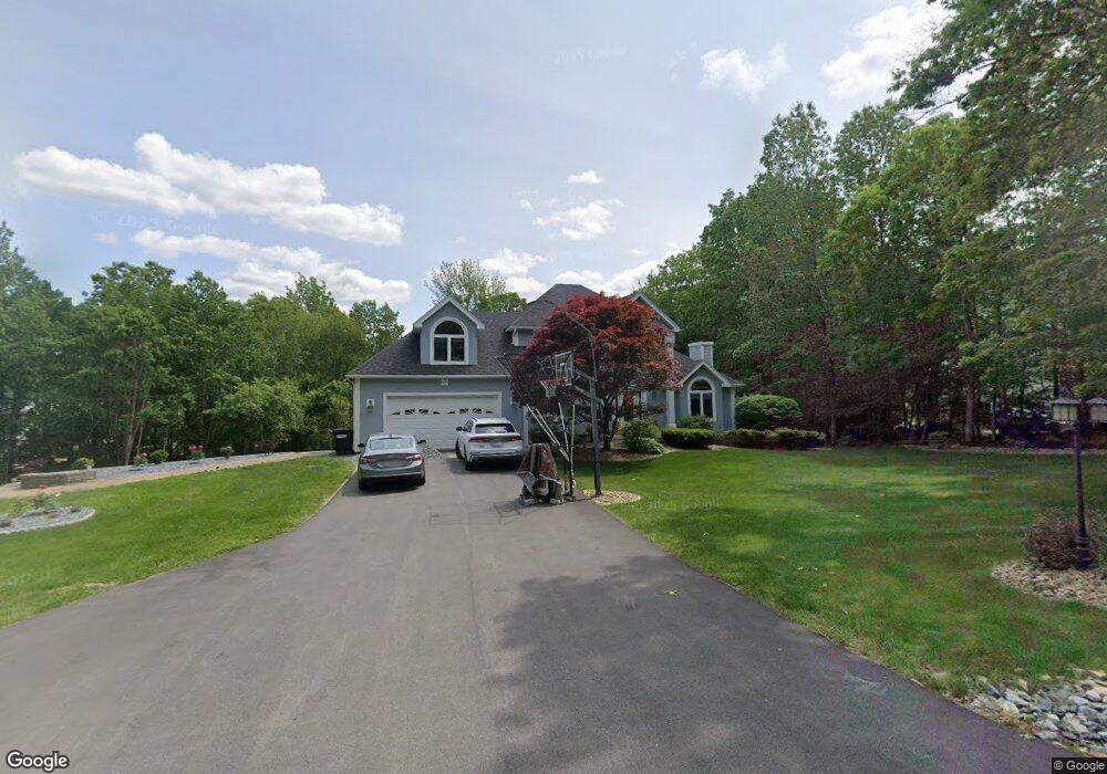 123 Walnut Hill Rd, Derry, NH 03038 - photo 1