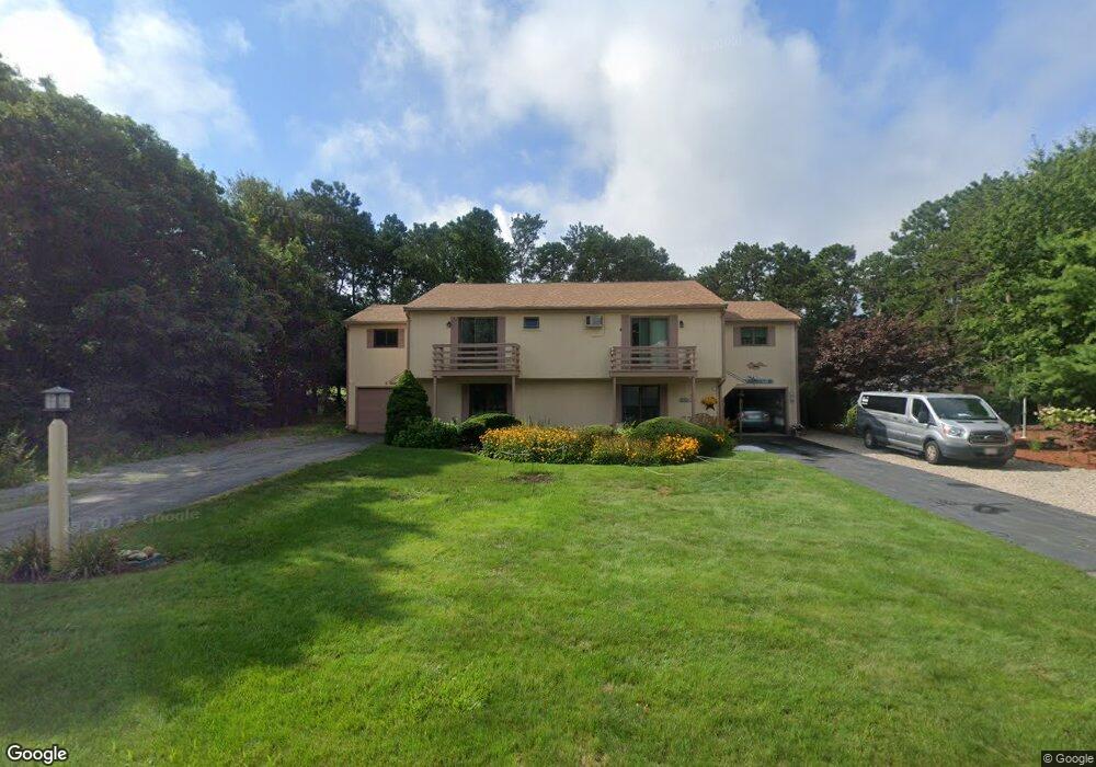 5 Surrey Ln unit B, Buzzards Bay, MA 02532 - photo 1