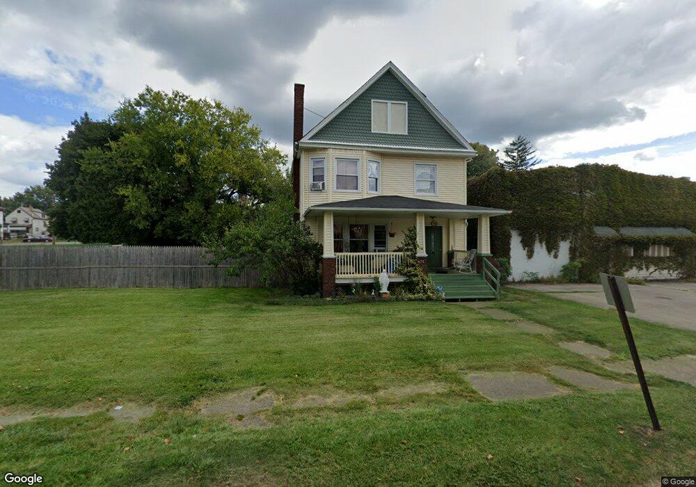 377 S Oakland Ave, Sharon, PA 16146 - photo 1