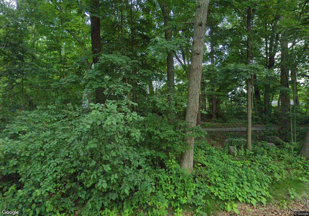 15025 Gebhardt Rd, Elm Grove, WI 53122 - photo 1