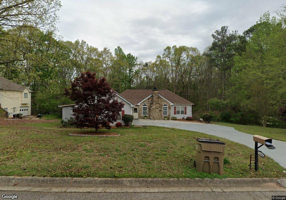 344 Creek View Dr, Hoschton, GA 30548 - photo 1