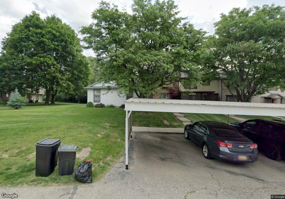 1143 River Hill Dr unit 31, Flint, MI 48532 - photo 1