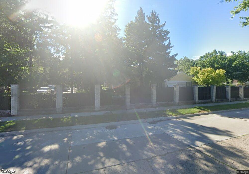 21908 Shore Pointe Ln, Saint Clair Shores, MI 48080 - photo 1