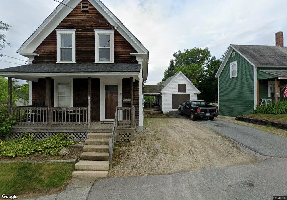 37 Pine St, Littleton, NH 03561 - photo 1