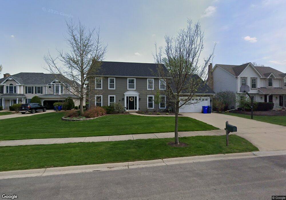 1617 Longfellow Ct, Wheaton, IL 60189 - photo 1