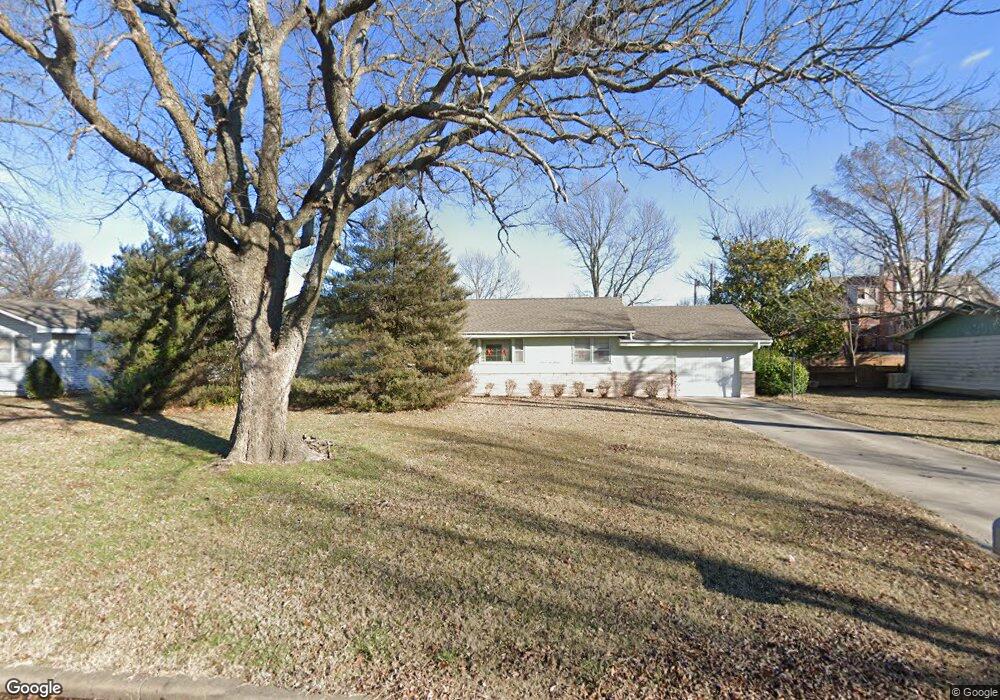 405 N 31st St, Parsons, KS 67357 - photo 1
