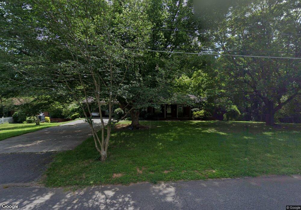 617 Berkshire Dr, Statesville, NC 28677 - photo 1