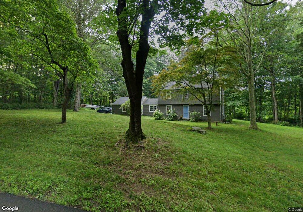 3 Silversmith Ln, Redding, CT 06896 - photo 1