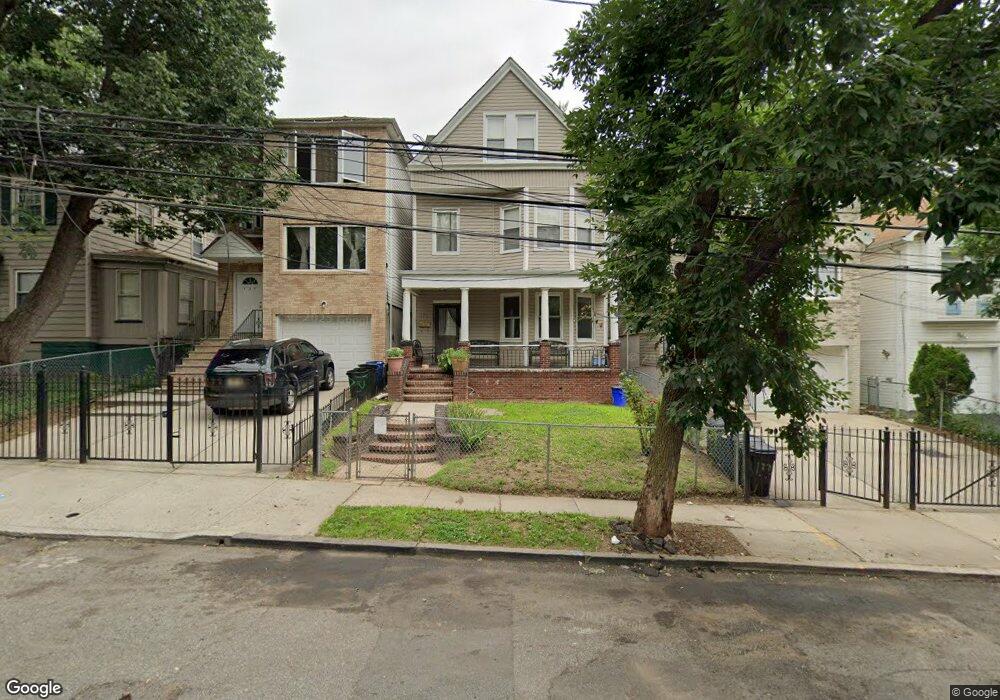 135 Scheerer Ave, Newark, NJ 07112 - photo 1