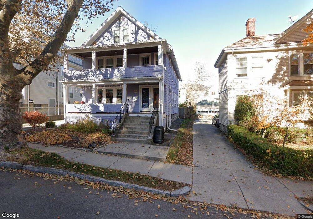 27 Menotomy Rd unit 2, Arlington, MA 02476 - photo 1