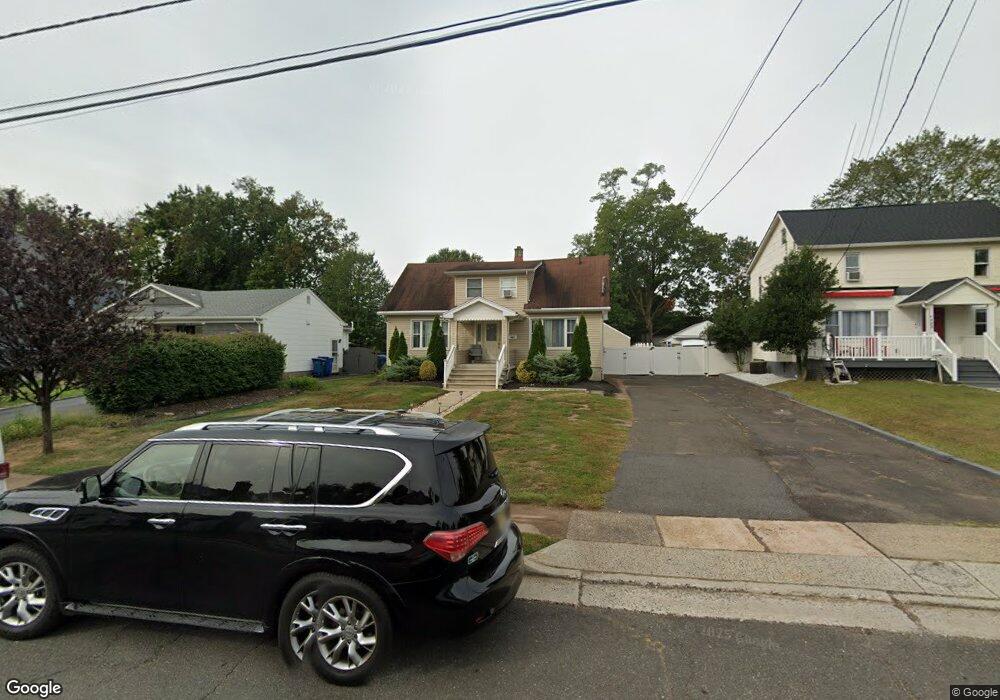 492 Whittier Ave, Piscataway, NJ 08854 - photo 1