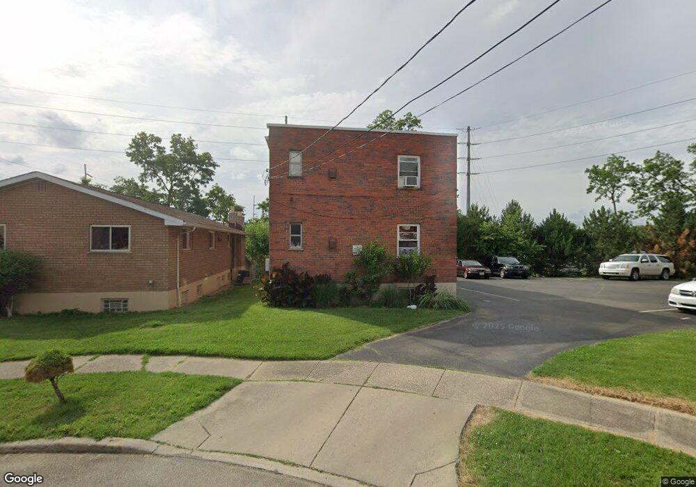 6603 Hasler Ln, Cincinnati, OH 45216 - photo 1