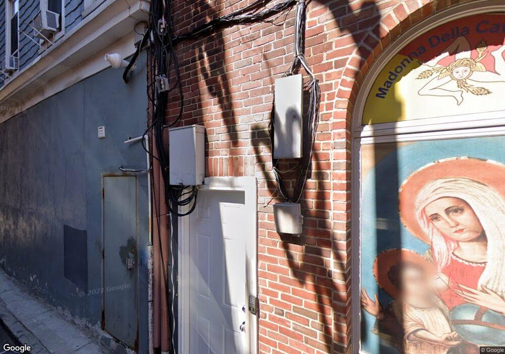 445 Hanover St, Boston, MA 02113 - photo 1