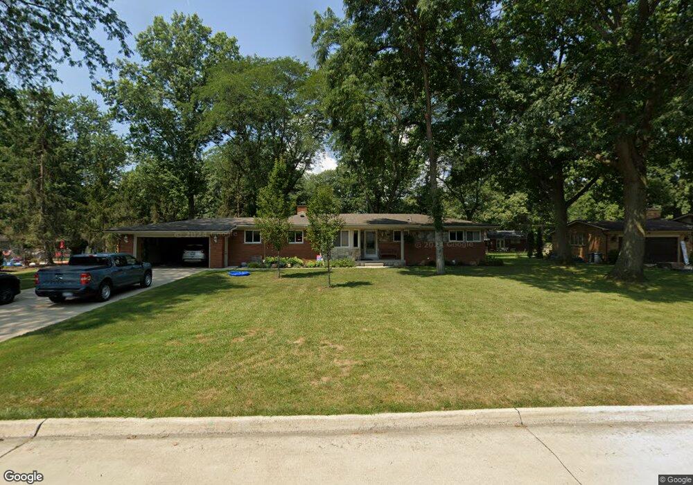 21228 Shurley Dr, Grosse Ile, MI 48138 - photo 1