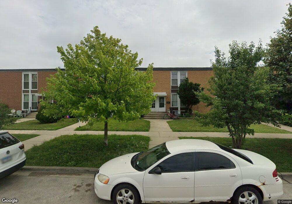 1877 Pine St, Des Plaines, IL 60018 - photo 1