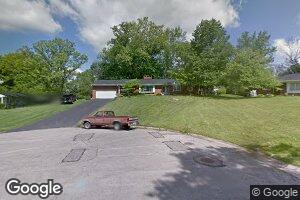 302 Milton Ct, Middletown, OH 45042
