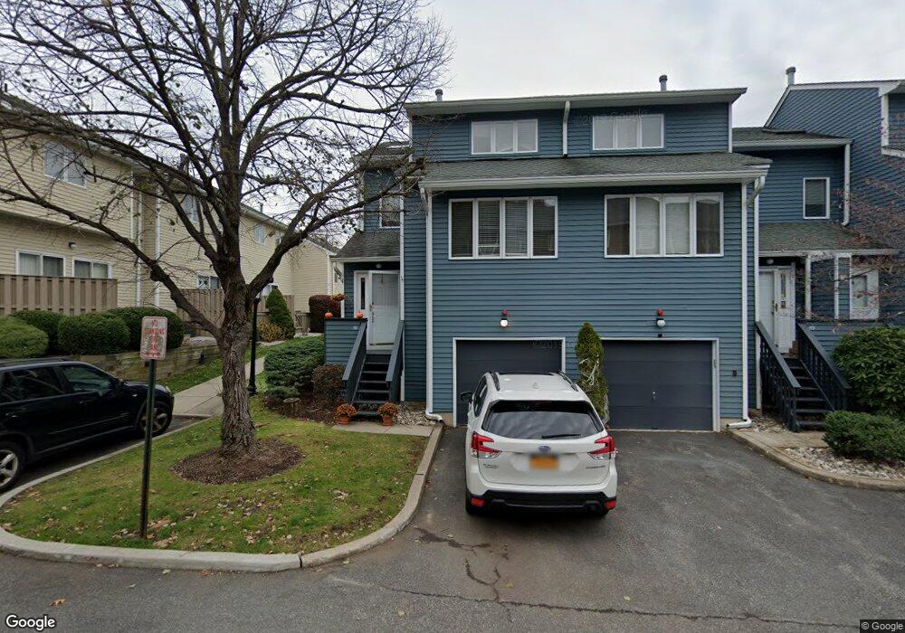 58 Village Green unit 6, Bardonia, NY 10954 - photo 1