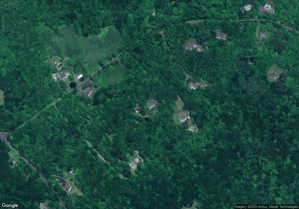 169 Hoop Pole Hill Rd, Woodbury, CT 06798 - photo 1