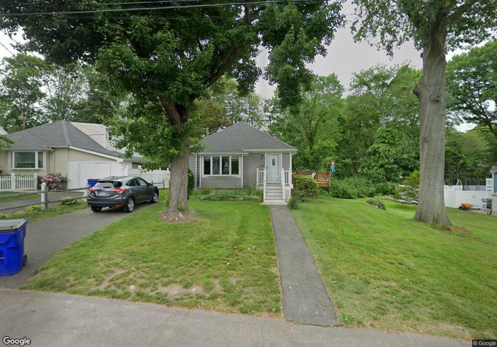 238 Bennett St, Fairfield, CT 06825 - photo 1