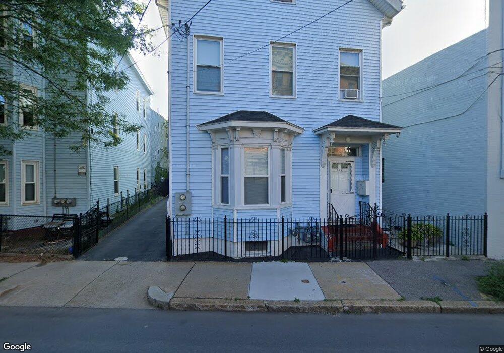 401 Columbia St unit 4F, Cambridge, MA 02141 - photo 1