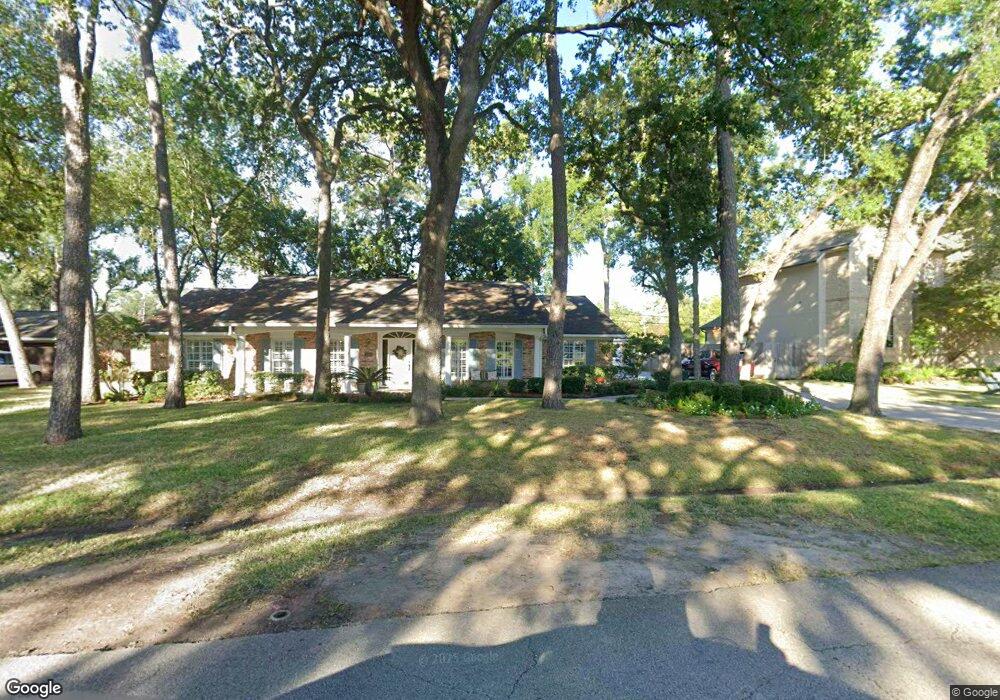 343 W Gaywood Dr, Houston, TX 77079 - photo 1