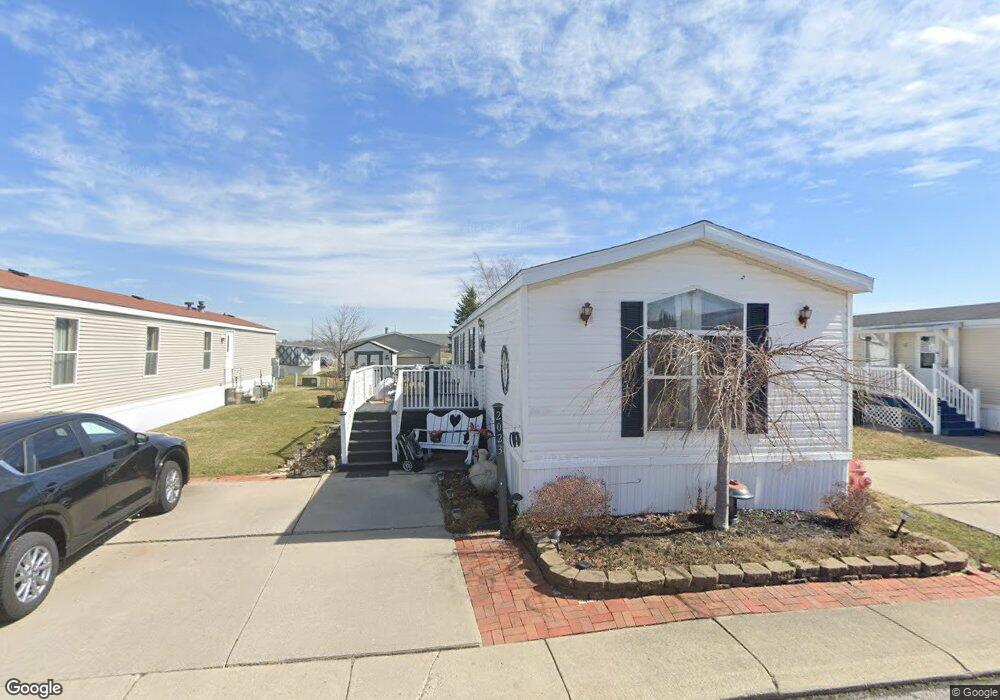 2023 Woodridge Crescent, Findlay, OH 45840 - photo 1