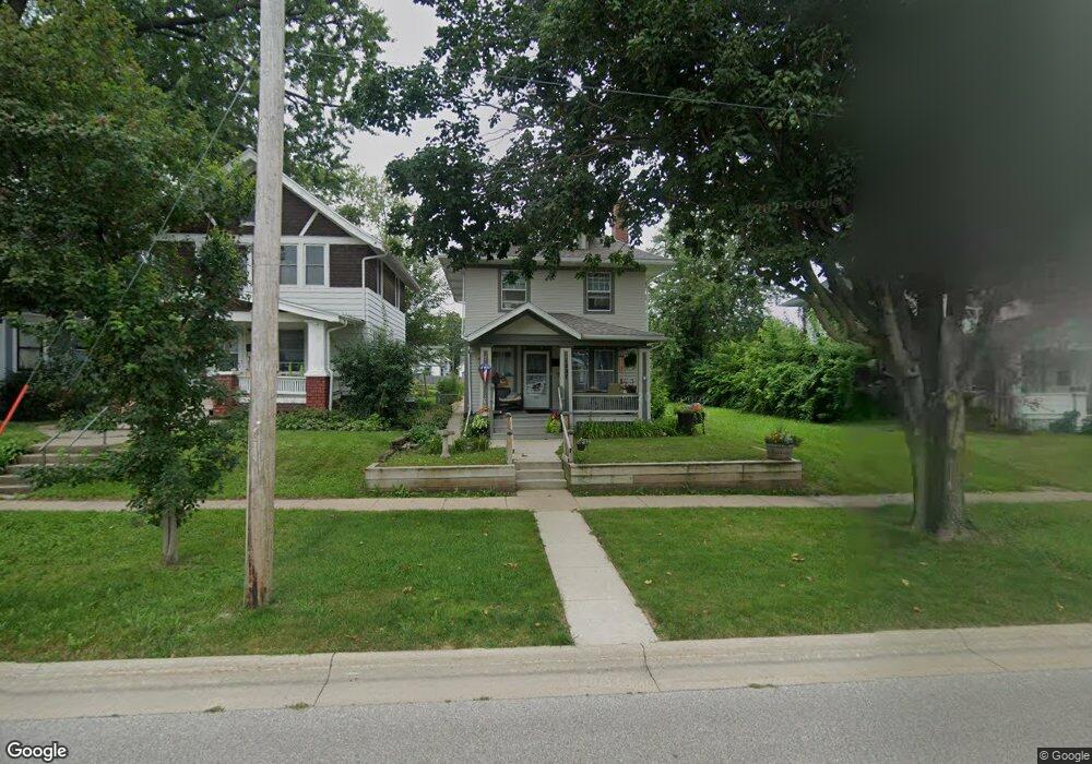 1727 4th Ave SE, Cedar Rapids, IA 52403 - photo 1