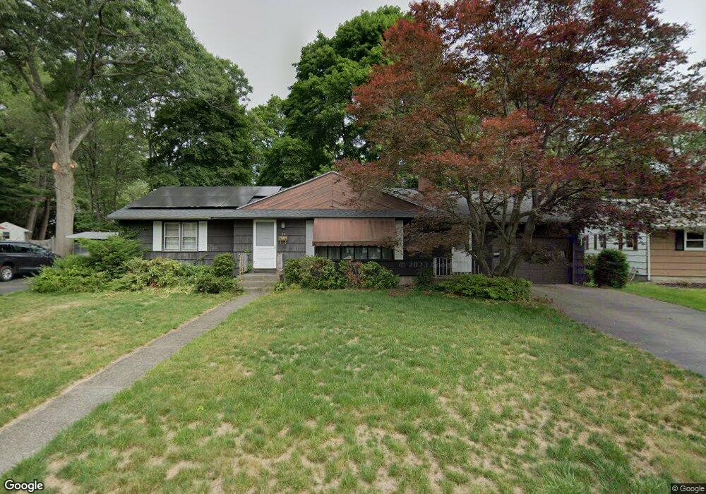 24 Crestlan Cir, Worcester, MA 01604 - photo 1