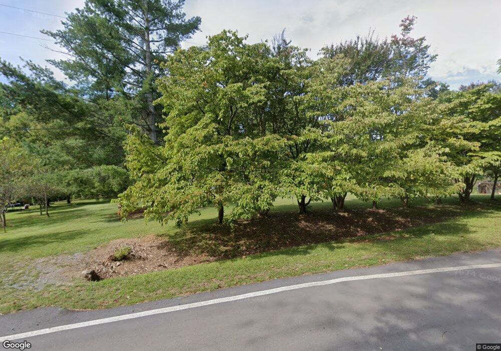 1610 Mcentire Cir, Chatsworth, GA 30705 - photo 1