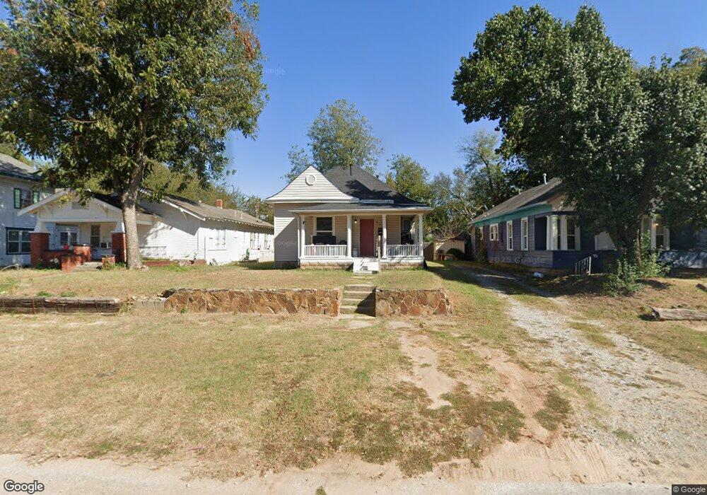 717 N Market Ave, Shawnee, OK 74801 - photo 1
