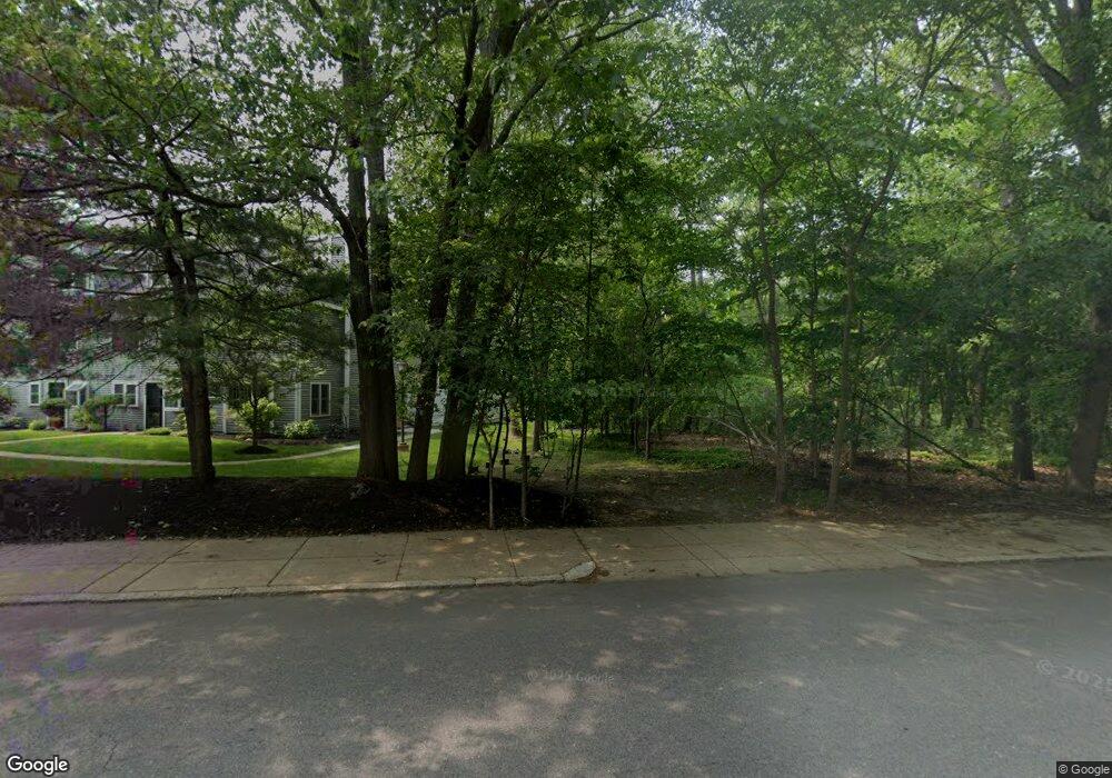 1301 Lagrange St, Chestnut Hill, MA 02467 - photo 1