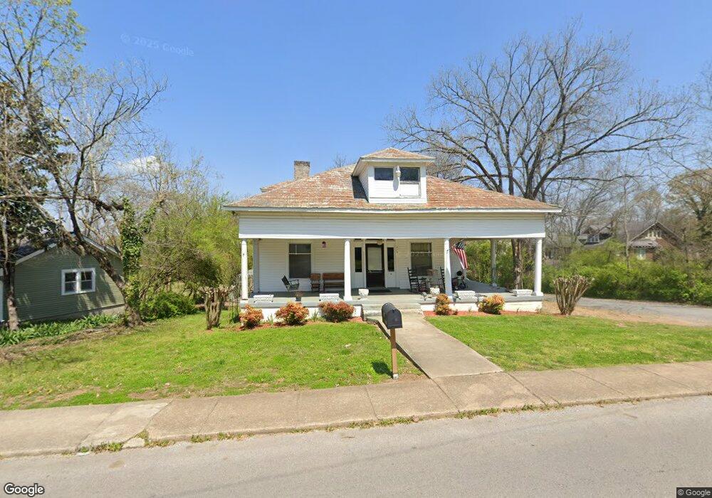 315 E Franklin St, Shelbyville, TN 37160 - photo 1