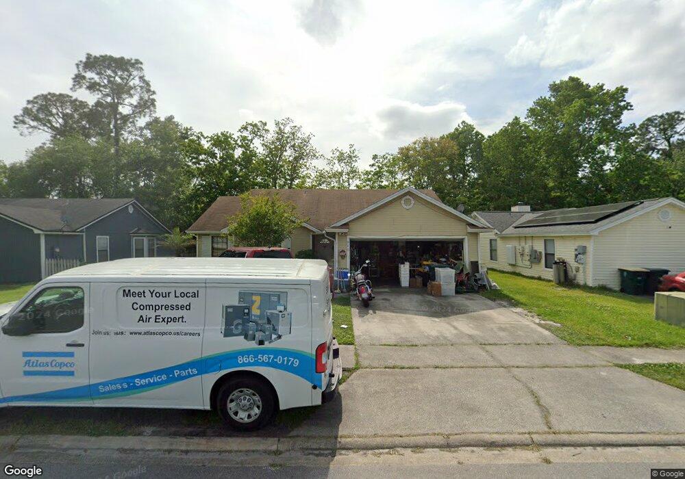 910 Aries Rd W, Jacksonville, FL 32216 - photo 1