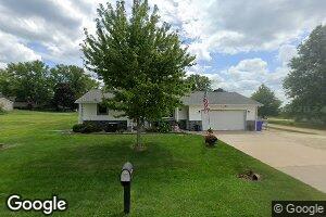 354 W Jefferson St, Winthrop, IA 50682
