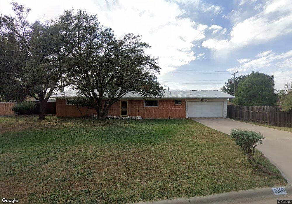 2300 Cindy Ln, Big Spring, TX 79720 - photo 1