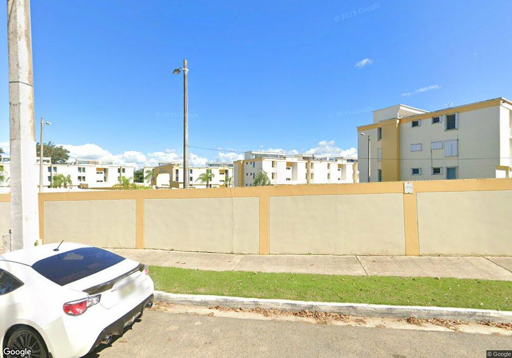 1 Rr Cond Alborada Apto B 410 Canovanas Pr 00729 unit 1, Canovanas, PR 00729 - photo 1