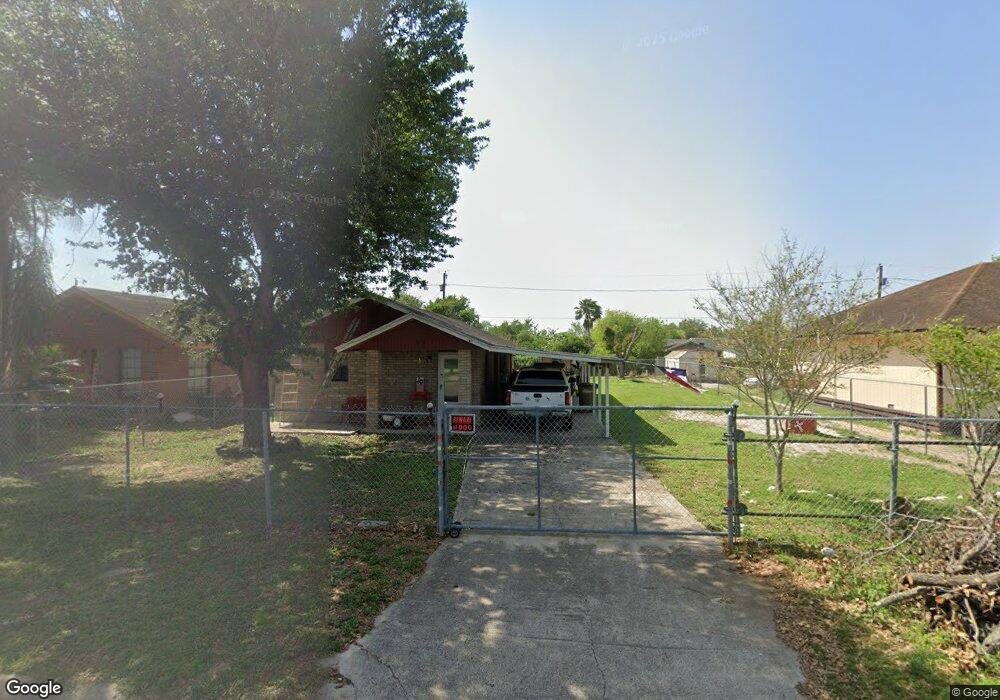 413 Maple St, Donna, TX 78537 - photo 1