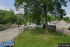 201 Lily Ave, Carbon Cliff, IL 61239