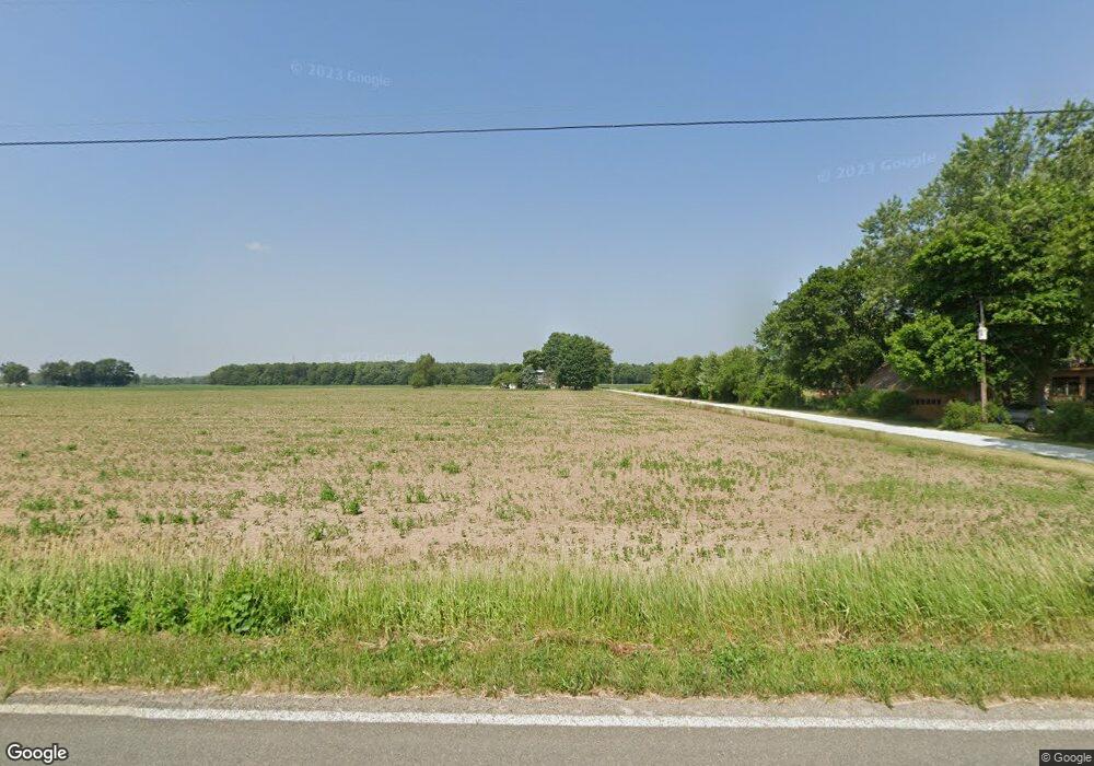 55511 Tulip Rd, New Carlisle, IN 46552 - photo 1