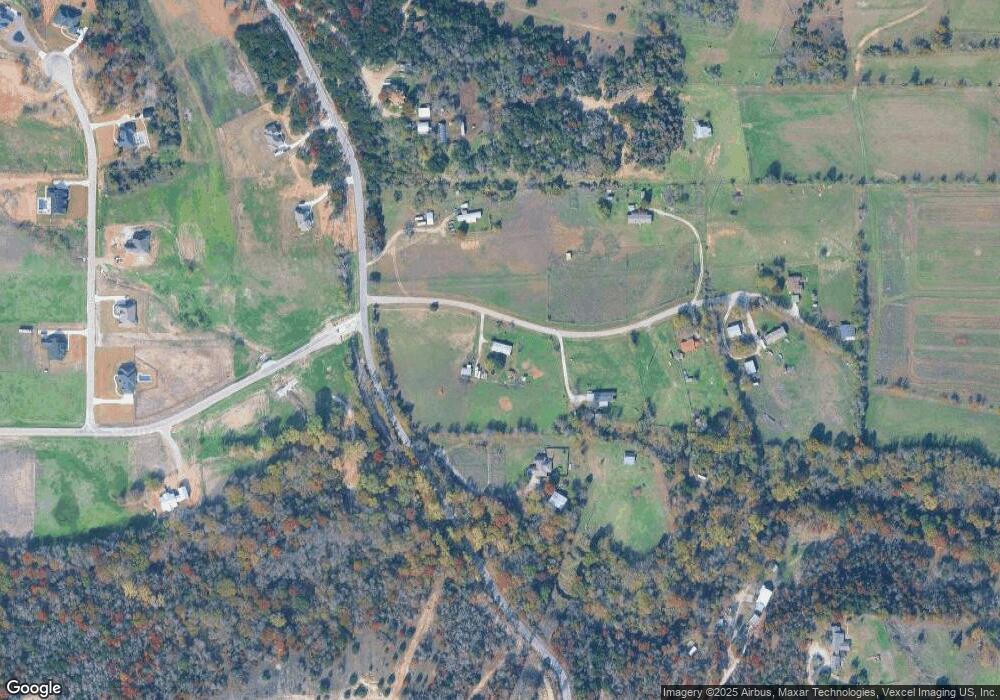 102 Harlan Dr, Weatherford, TX 76085 - photo 1