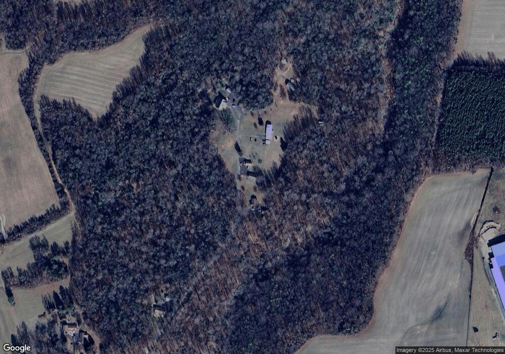 310 Sutton Rowe Ln, Colonial Beach, VA 22443 - photo 1