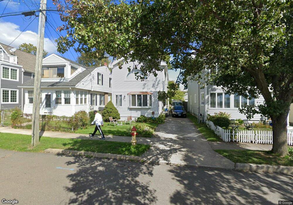 33 Dawson Ave, West Haven, CT 06516 - photo 1