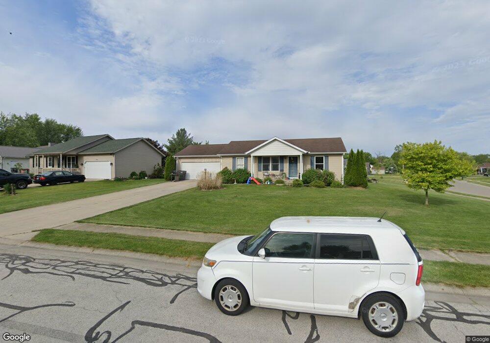 710 N Williams St, Nappanee, IN 46550 - photo 1