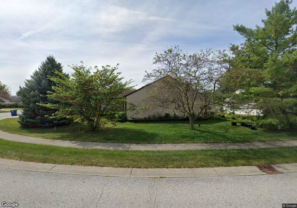 12958 Galloway Cir, Fishers, IN 46038 - photo 1