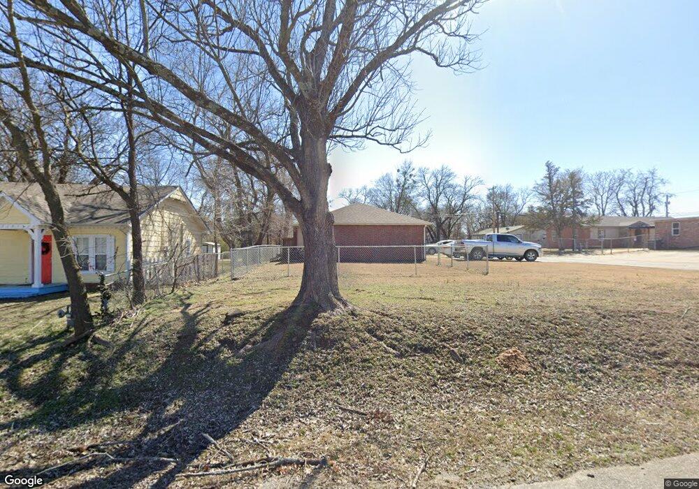 104 E Davis Ave, Sapulpa, OK 74066 - photo 1
