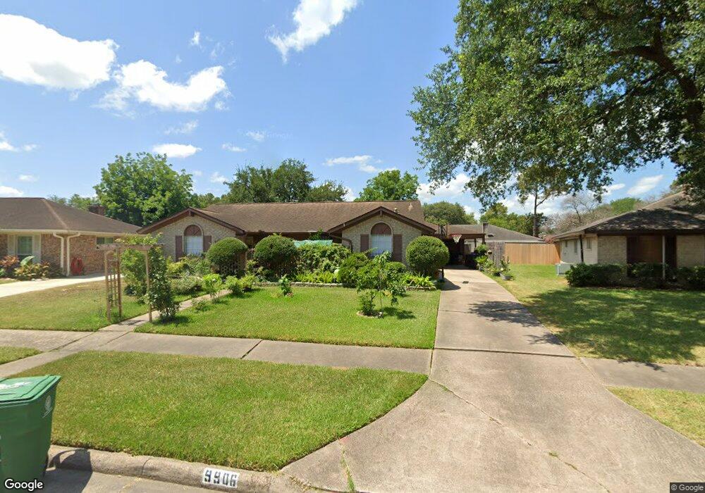 9906 Kirkdale Dr, Houston, TX 77089 - photo 1