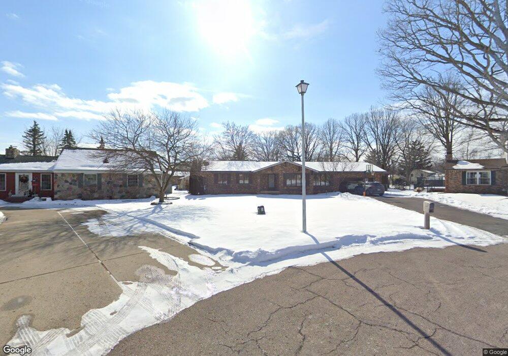 8384 Oak Shade Ct, Davison, MI 48423 - photo 1