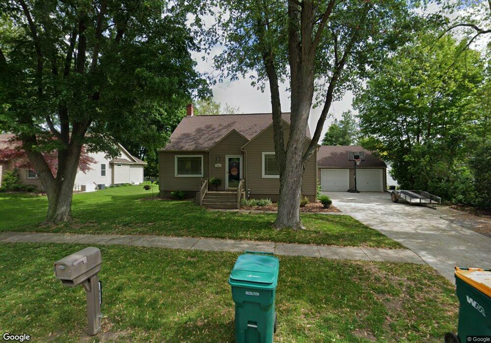 1039 Beatrice St, Flushing, MI 48433 - photo 1